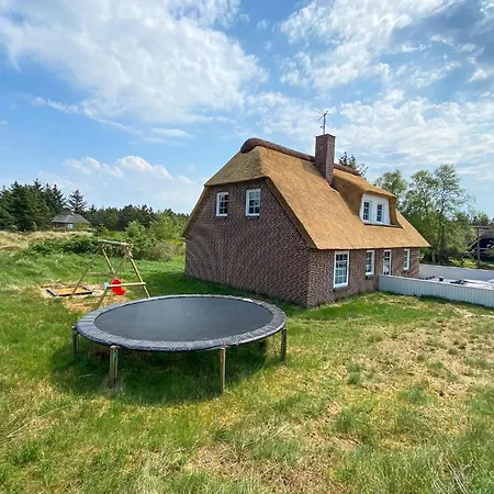Pet Friendly In With Sauna Holiday home